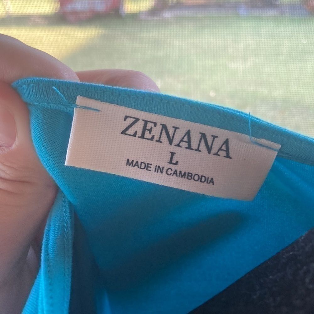 COPY - Zenana tank top - Picture 3 of 5